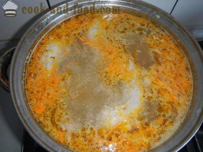 Leves galuskával és a csirke - hogyan gombóc leves, egy lépésről lépésre recept fotók