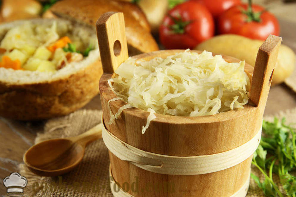 Három a legtöbb egyszerű és finom ételeket az orosz konyha - videó receptek otthon
